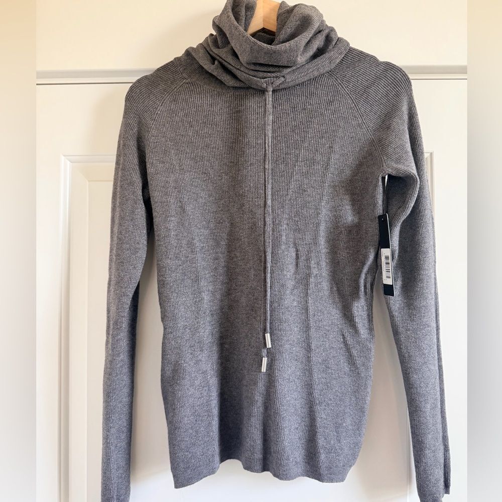 Cyrus Gray Small Ribbed Sweater - Picture 3 of 6